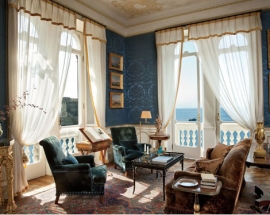 Romantic Rooms in Italian Homes