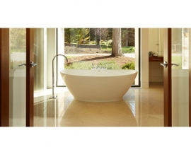 PERFECT BATHROOMS WITH LUXURIOUS CURVED TUBS