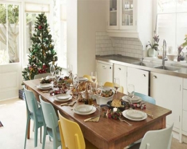 EASY WAYS TO SPRUCE UP YOUR KITCHEN FOR CHRISTMAS