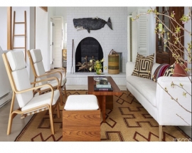 CHIC WAYS TO DECORATE WITH LIVING ROOM RUGS