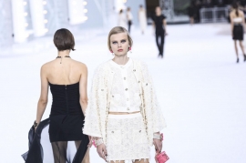 7 styling tricks to take from Chanel’s cinematic spring/summer 2021 collection