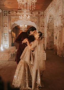 This Pakistani bride`s beautiful sharara was made by an Indian designer