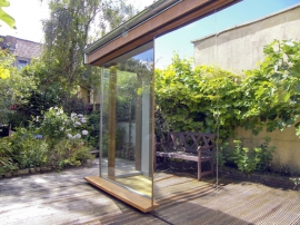 7 Magical Ways to Enhance Your Garden With Orbs & Mirrors