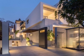 Hyderabad Houzz: Lighting Takes Centre Stage in This Home`s Design