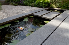 How to Introduce Water Features in Gardens
