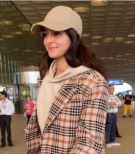 Ananya Panday shows how to SLAY an oversized blazer instead of boring jackets this winter; take notes