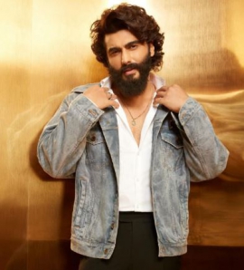 Ranbir Kapoor to Ranveer Singh:Decoding celeb-adored cozy and luxurious winter jackets