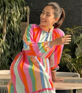 Mira Kapoor`s easy-breezy dress reminds us of childhood`s candy treats but cute accessories steal the show