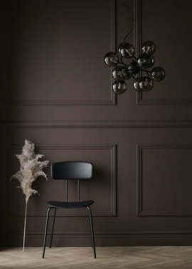 Dark home interiors