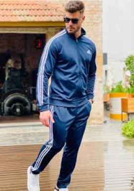 Sporty Streetwear: Comfort is King