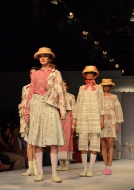 The Rise of `Craftcore` – Celebrating Handwork in High Fashion (July 2025)